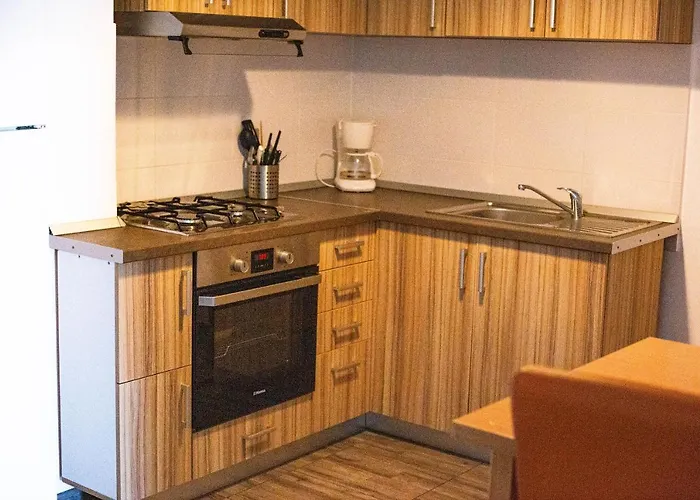 One Apart T3 With Free Parking Apartament *