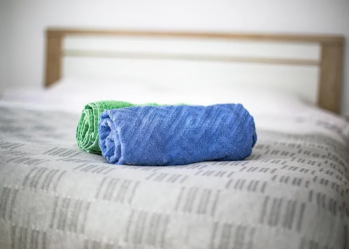 One Apart T3 With Free Parking Lägenhet