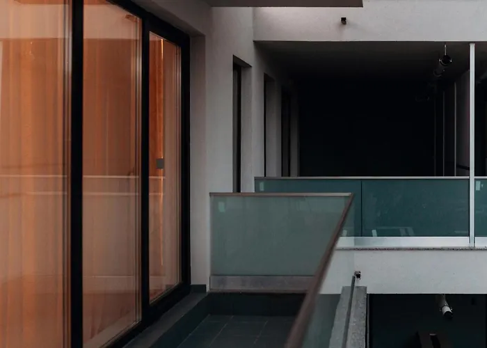 One Apart T3 With Free Parking *